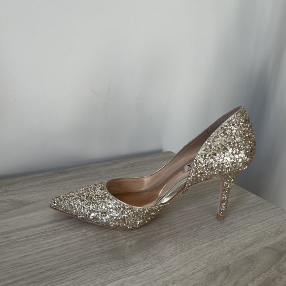 Badgley Mischka Daisy II Half d'Orsay Pump - Picture 2 of 13